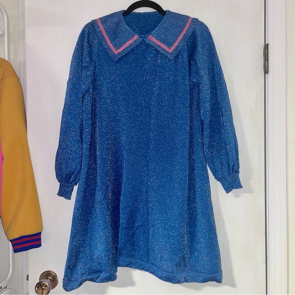 Cute blue sparkly sailor girl dress with pink collar - Picture 2 of 6